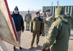 Baltijos valstybių kariuomenių štabų viršininkai derino gynybos klausimus - 1