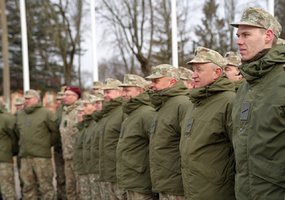 Komendantinių vienetų kariai davė priesaiką Lietuvos Respublikai - 2