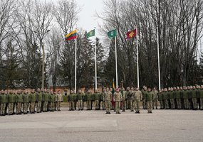 Komendantinių vienetų kariai davė priesaiką Lietuvos Respublikai - 10