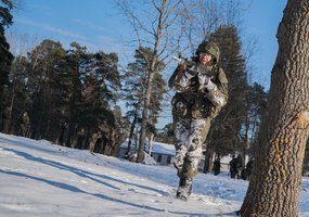 Šiais metais Baziniuose komendantinių vienetų rengimo kursuose planuojama parengti 1000 karių - 4