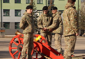 Į parengtąjį rezervą išleisti Lietuvos kariuomenės kariai  - 2