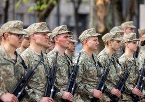 Didįjį penktadienį kariai savanoriai prisiekė Lietuvai - 1