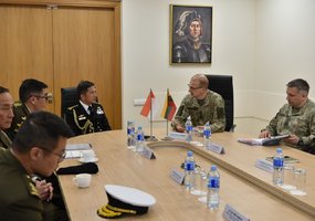 Lietuvoje pirmą kartą su oficialiu vizitu lankėsi Singapūro Respublikos kariuomenės vadas - 7