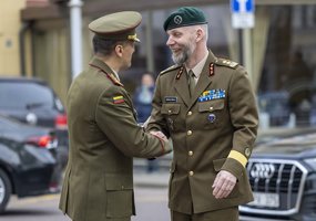 Experience-sharing in focus during the first official visit of the Chief of Defence of Estonia - 1