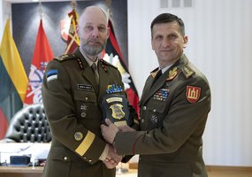 Experience-sharing in focus during the first official visit of the Chief of Defence of Estonia - 9