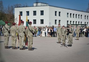Vilniuje prisiekė Komendantinių vienetų kariai  - 1