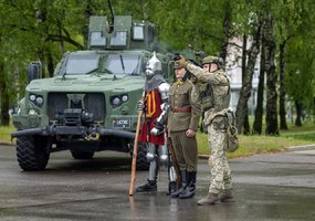 Vadų pasikeitimo ceremonija Algirdo batalione: perduota vėliava ir atsakomybė  - 9