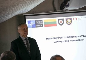 Pabradės poligone atidaryta didžiausia lauko stovykla Lietuvoje – „Sofia“ - 4
