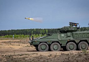 Įvykdyti pirmieji koviniai šūviai naujos kartos prieštankinėmis raketomis - 2