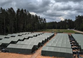 Pabradės poligone atidaryta didžiausia lauko stovykla Lietuvoje – „Sofia“ - 2