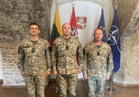 Keturiems Lietuvos kariuomenės puskarininkiams suteikti aukščiausi puskarininkių laipsniai - 4