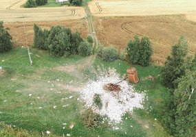 Pulkininko Juozo Vitkaus inžinerijos bataliono išminuotojai susprogdino apleistą vandens bokštą - 6