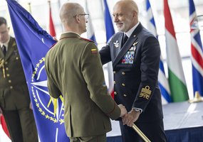 Gen. ltn. Remigijus Baltrėnas pradėjo vykdyti NATO tarptautinio karinio štabo generalinio... - 2