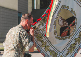 Lietuvos kariuomenės Didžiojo Lietuvos etmono Jonušo Radvilos mokomajam pulkui vadovauti pradėjo... - 4