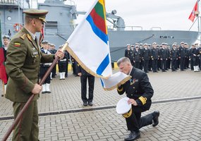 Karinėms jūrų pajėgoms vadovauti pradeda jūrų kapitonas Tadas Jablonskis - 3
