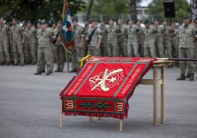 Depų tarnybai suteiktas Divizijos generolo Jono Sutkaus vardas ir įteikta vieneto vėliava - 6