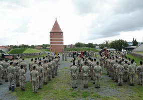 Uosto ir priekrantės gynybos tarnybai oficialiai suteiktas Generolo Kazimiero Nestoro Sapiegos... - 4
