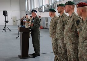 Karinių oro pajėgų kapelionas plk. ltn. dr. Virginijus Veilentas mini 20 metų tarnybos sukaktį  - 2