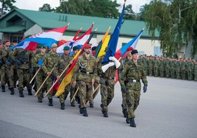 Tarnybą Lietuvoje pradeda 18-osios rotacijos NATO Daugianacionalinė kovinė grupė - 1