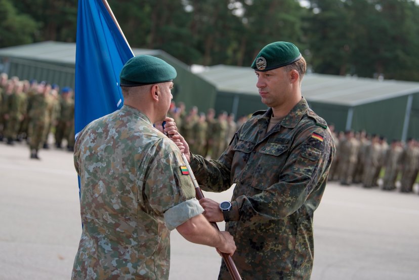 Tarnybą Lietuvoje pradeda 18-osios rotacijos NATO Daugianacionalinė kovinė grupė
