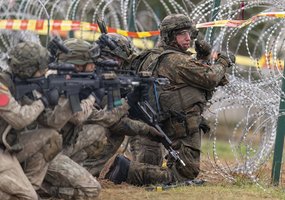 Pratybose „Inžinierių griausmas“ treniruojasi virš 900 Lietuvos ir sąjungininkų karo inžinierių - 8