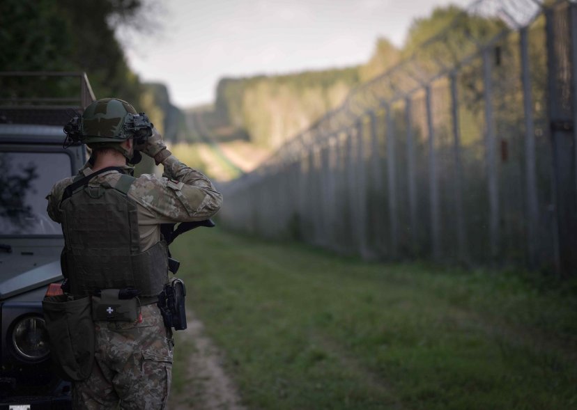 Kariai treniruojasi teikti paramą saugant valstybės sieną
