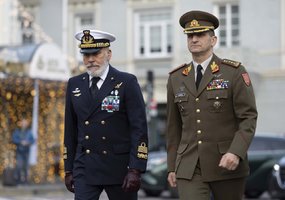 Lietuvoje lankosi NATO Karinio komiteto pirmininkas - 2