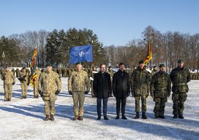 NATO daugianacionalinė kovinė grupė tapo sudėtine Lietuvoje dislokuotos Vokietijos brigados dalimi - 12