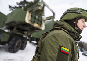 The Lithuanian Armed Forces prepares for HIMARS integration in a live fire event   - 7
