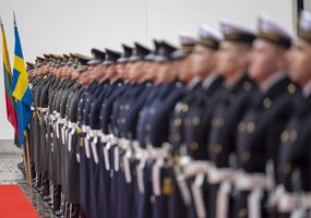 Lietuvoje lankosi Švedijos ginkluotųjų pajėgų vadas - 1