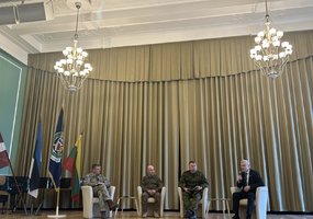 Gynybos štabo viršininkas dalyvavo trijų Baltijos valstybių kariuomenių atstovų diskusijoje - 1
