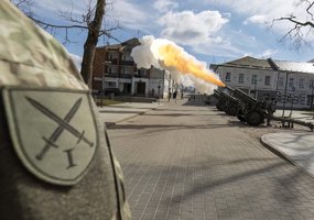 Historic moment: The Lithuanian Armed Forces’ 1st Division has been presented with its flag and... - 7