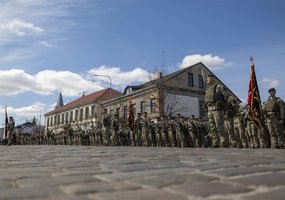 Historic moment: The Lithuanian Armed Forces’ 1st Division has been presented with its flag and... - 5