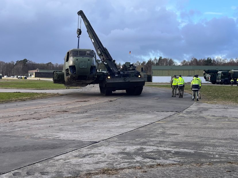 Karinių oro pajėgų kariai dalyvavo tarptautinėse pratybose Vokietijoje