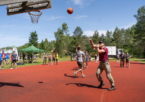 Krašto apsaugos savanorių pajėgų kariai dalyvauja sporto žaidynėse - 6