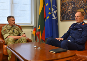 Commander of the Ground-Based Units of the Air Force Forces Command paid a visit to Lithuania  - 1