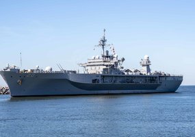 Klaipėdos uoste vizitą pradėjo JAV karinio jūrų laivyno flagmanas „USS Mount Whitney“ - 14