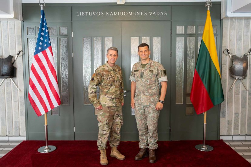 Chief of the U.S. National Guard Bureau visits Lithuania  