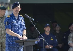 Lithuanian officer assumes command of the Standing NATO Mine Countermeasures Group 1  - 8