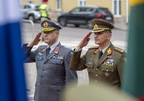 Chief of Defence of Finland conducts a formal visit to Lithuania focussed on the Autonomous and... - 2
