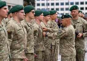 Nauja lyderių karta: rezervo karininkais tapo jaunesniųjų karininkų vadų mokymų klausytojai - 5