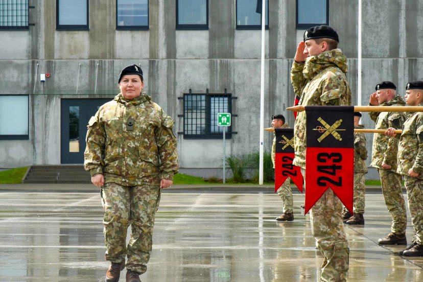 Mjr. Julianai Romoslavskajai perduotas vadovavimas Brigados generolo Motiejaus Pečiulionio...