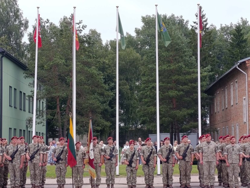 Krašto apsaugos savanorių pajėgose prisiekė 120 naujų karių