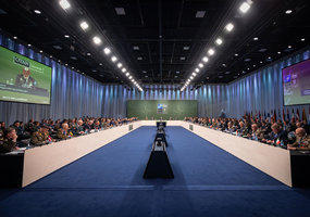 Lietuvos kariuomenės vadas NATO Karinio komiteto konferencijoje aptarė Aljanso gynybos stiprinimą... - 2