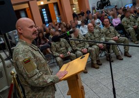 SOP privalomosios pradinės karo tarnybos kariai prisiekė tarnauti Lietuvos Respublikai  - 1