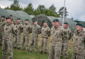 Baigėsi tarptautinės snaiperių pratybos „Baltijos angies kirtis 26“  - 12