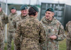Baigėsi tarptautinės snaiperių pratybos „Baltijos angies kirtis 26“  - 13
